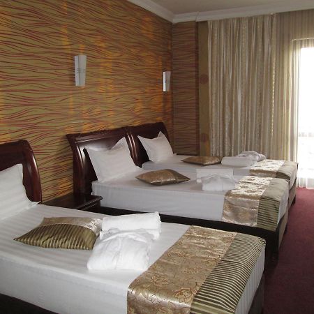 Hotel Vanilla 巴统 外观 照片