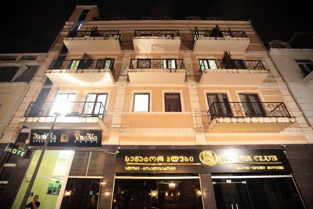 Hotel Vanilla 巴统 外观 照片