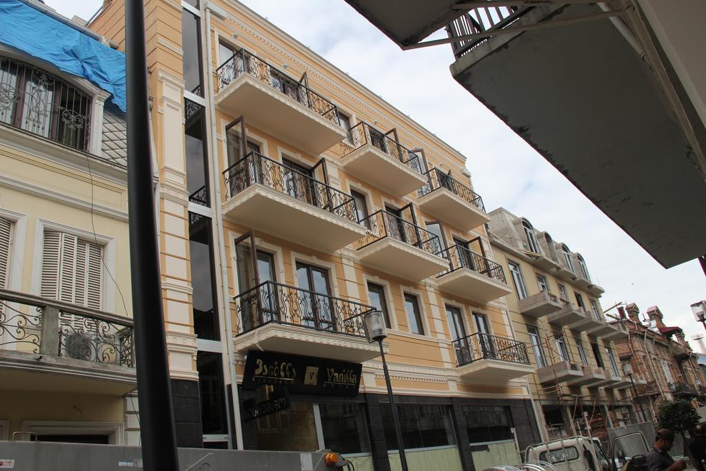 Hotel Vanilla 巴统 外观 照片